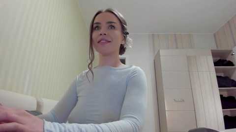 aminaswan_ free recording from 2025-02-24 02:39:00