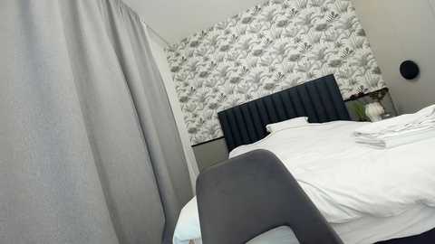 ehotlovea free recording from 