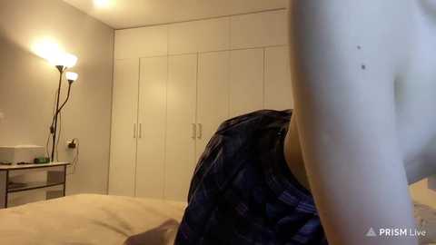 bezvanili free recording from 2025-03-01 23:00:00