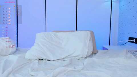 holyhee free recording from 2025-03-01 03:48:00