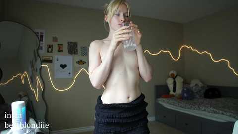 bestblondiiecb free recording from 2025-03-02 21:12:00