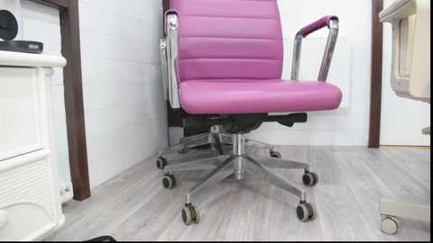 daily_stories free recording from 2025-03-03 20:10:00