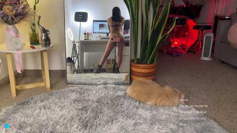 sweet_littleee free recording from 2025-03-04 02:17:00