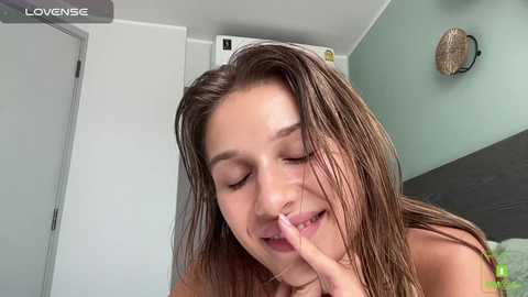 blair_fox free recording from 2025-03-07 07:38:00