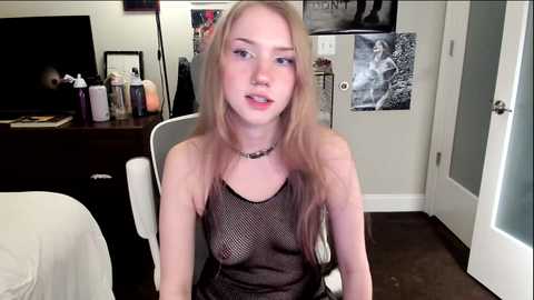 eve003300 free recording from 2025-03-07 02:02:00