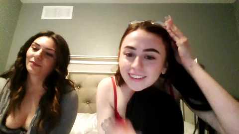 zoepleasing free recording from 2025-03-11 00:30:00