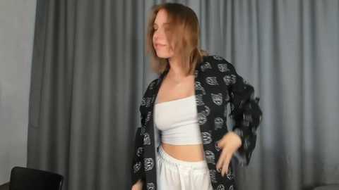 mililove12 free recording from 2025-03-13 11:40:00