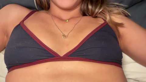 oliviahansleyy free recording from 2025-03-15 01:24:00