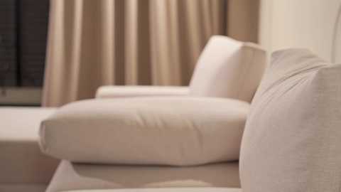 villanelle_l free recording from 