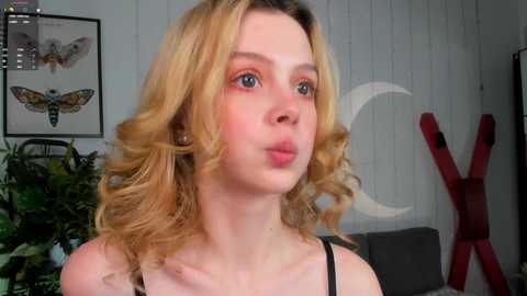 little_anitta free recording from 2025-03-23 02:33:00