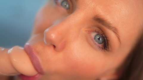 eva_fashionista free recording from 2025-03-24 06:26:00