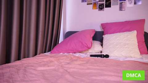 sophia_pond_ free recording from 2025-03-26 09:32:00