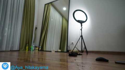 aya__hitakayama free recording from 2025-03-28 15:51:00