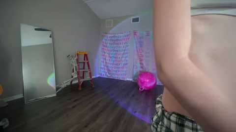 hexivu free recording from 2025-03-28 07:49:00