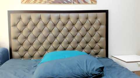 hottiepinay21 free recording from 2025-03-31 06:07:00