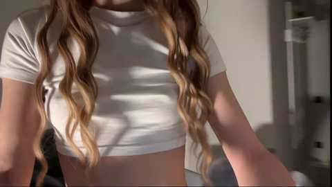 naive_love free recording from 2025-03-31 20:30:00