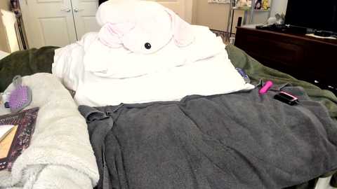 eve003300 free recording from 2025-04-02 02:25:00