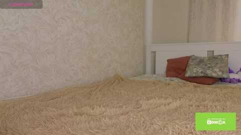 kitsune_dreams free recording from 2025-04-02 11:16:00