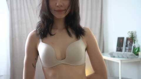 ange1_neon free recording from 2025-04-04 16:39:00