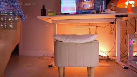 lil_eva free recording from 2025-04-06 17:13:00