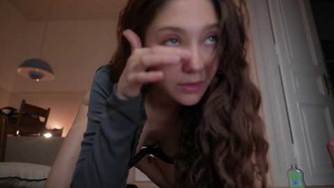 mia_elfie free recording from 2025-04-07 06:42:00