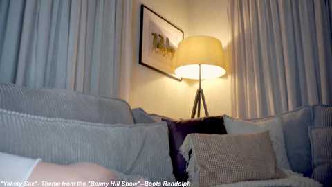 x_lily_x free recording from 2025-04-08 21:34:00