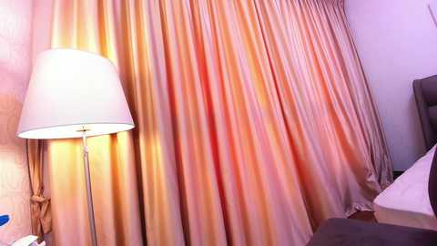 ehotlovea free recording from 2025-04-09 05:08:00