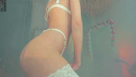 little_anitta free recording from 2025-04-09 02:12:00