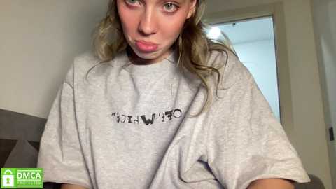 angel_from_sky free recording from 2025-04-10 16:55:00