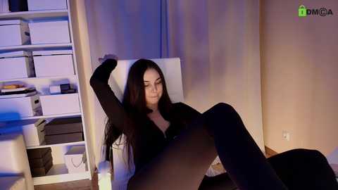 hollyextra free recording from 2025-04-11 22:10:00