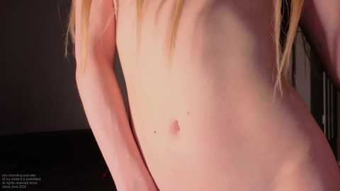 naive_love free recording from 2025-04-11 19:49:00