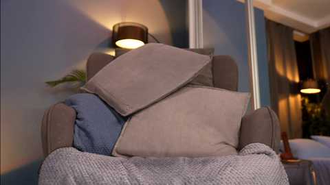 _keti_ free recording from 2025-04-12 19:36:00