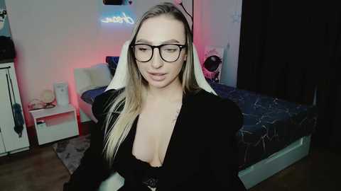 adriana_campbell free recording from 2025-04-13 10:12:00