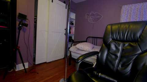 aynmarie free recording from 2025-04-14 00:35:00