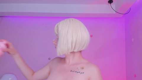 bella_adams_ free recording from 2025-04-14 22:40:00