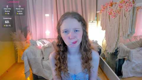 rose_charming_ free recording from 2025-04-14 02:56:00