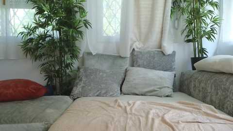 malenahot525 free recording from 2025-04-16 10:07:00