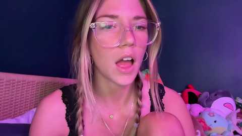 oliviahansleyy free recording from 2025-04-16 06:22:00