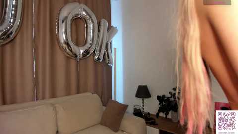 sincere_shyness free recording from 2025-04-16 14:49:00