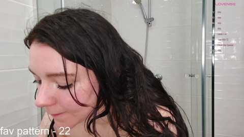holly_kittenss free recording from 2025-04-17 19:47:00