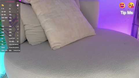 laura_hills18 free recording from 