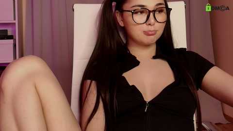 hollyextra free recording from 2025-04-19 19:40:00