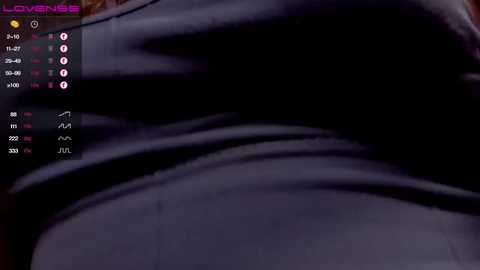 emilyart_ free recording from 2025-04-20 03:17:00