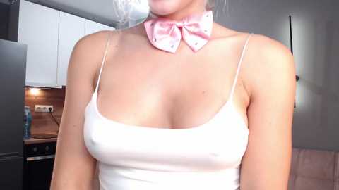 roselyn_rose free recording from 2025-04-20 13:35:00