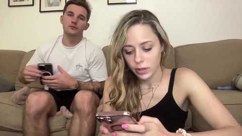 isabellababy212 free recording from 2025-04-21 22:19:00