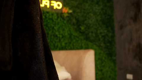 abby_me free recording from 2025-04-22 18:07:00