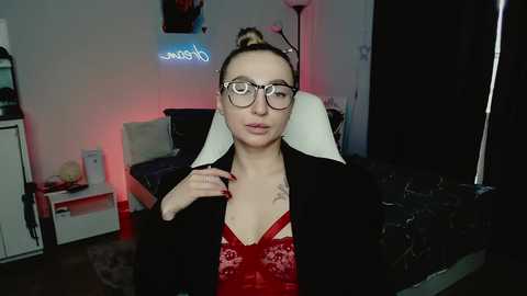 adriana_campbell free recording from 2025-04-23 08:15:00