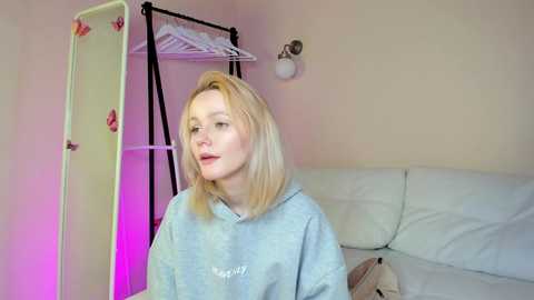 blondyliluu free recording from 