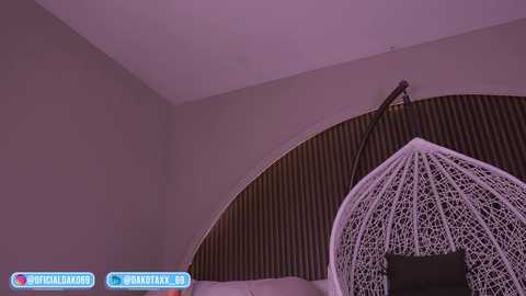 dakota_leex free recording from 2025-04-23 07:34:00