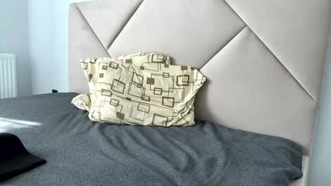 kiwigray free recording from 2025-04-23 12:59:00